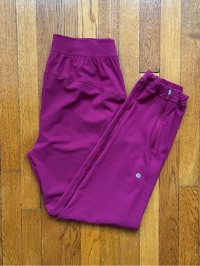 Adapted State High Rise Jogger, Pomegranate, Size 6